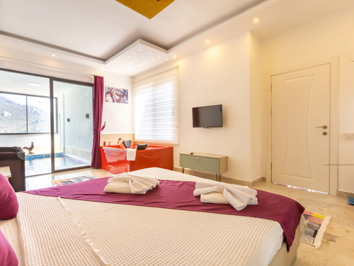 gece  -  Kasım
  | Villa Tatili Kalkan İslamlar’da | Jakuzili ve Isıtmalı Havuzlu 4 Kişilik Lüks Konaklama